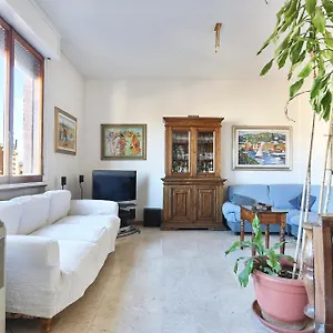La Tua Casa A Con Parcheggio Privato Per 2 Auto Florence